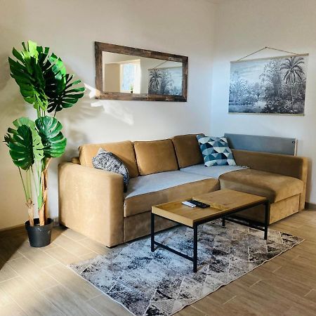 بلغراد Enjoy Gardos Apartment المظهر الخارجي الصورة